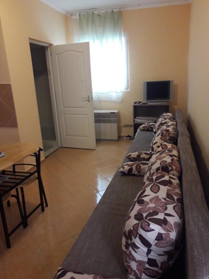 Napsugar Apartmanhaz Balatonlelle Dış mekan fotoğraf
