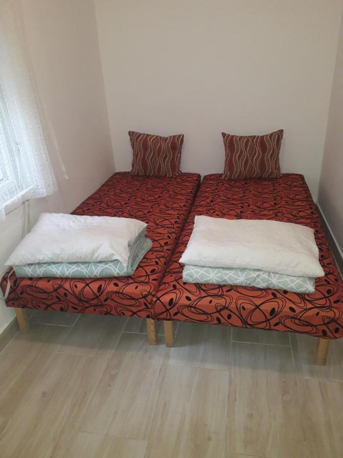 Napsugar Apartmanhaz Balatonlelle Dış mekan fotoğraf